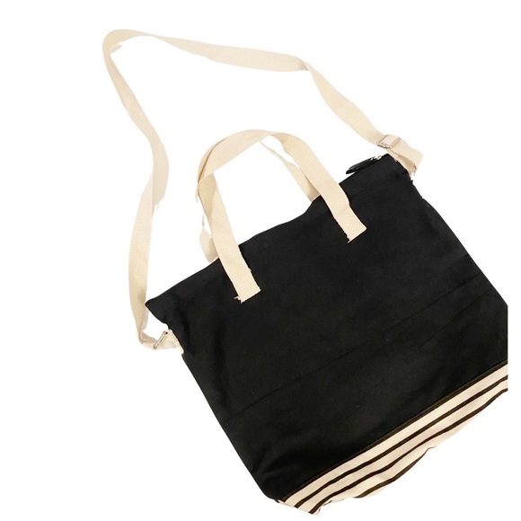 Trial Lawyers University Times Square Tote Bag - Picture 3 of 3